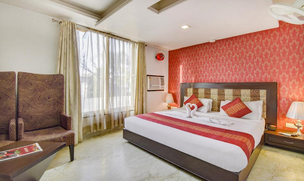 Hotel Raya Inn Jaipur Exteriör bild